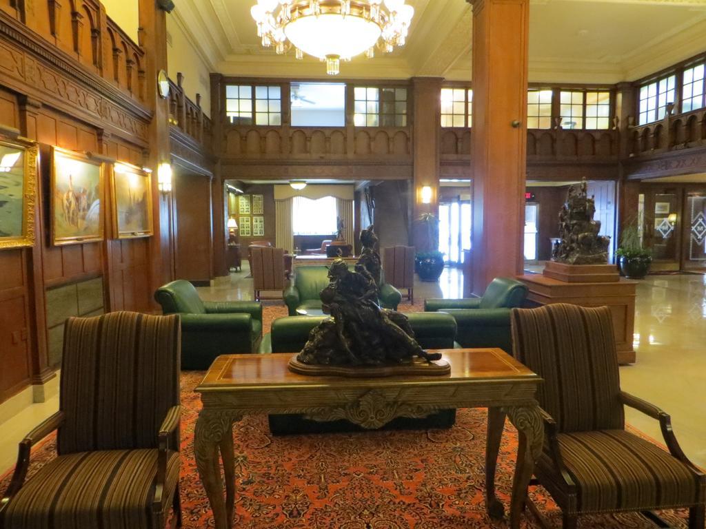 Hotel Missouri Athletic Club 3*