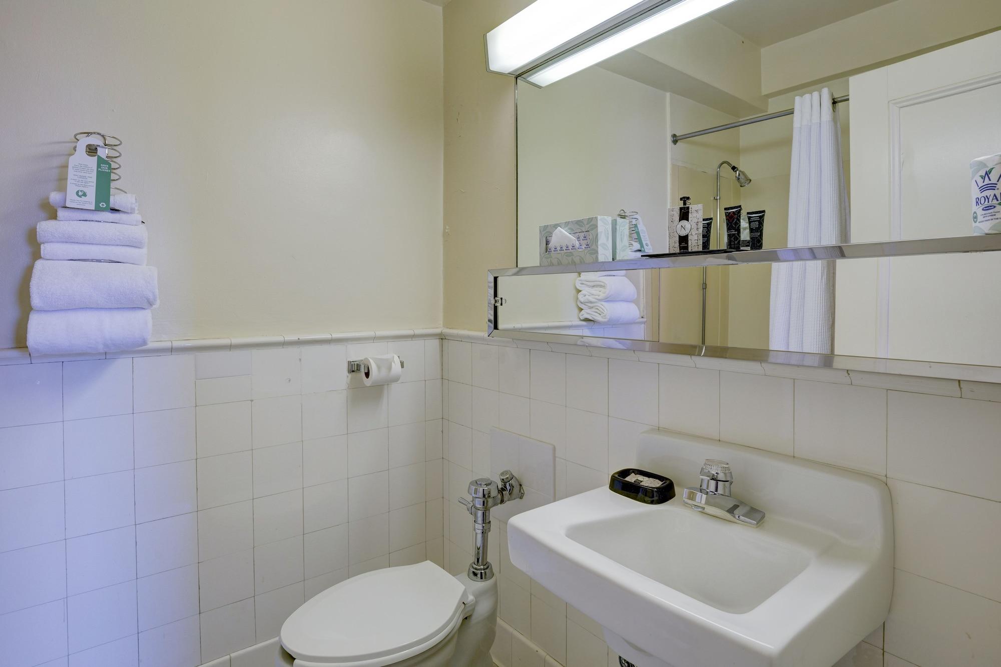 Missouri Athletic Club Hotel 3*