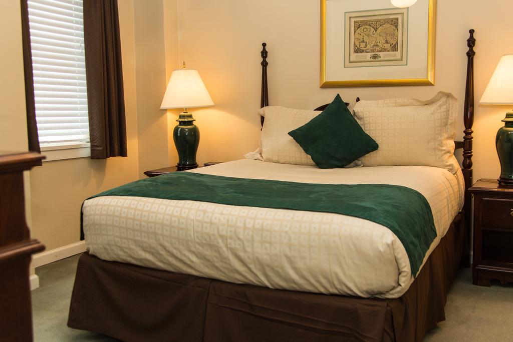 Missouri Athletic Club 3*